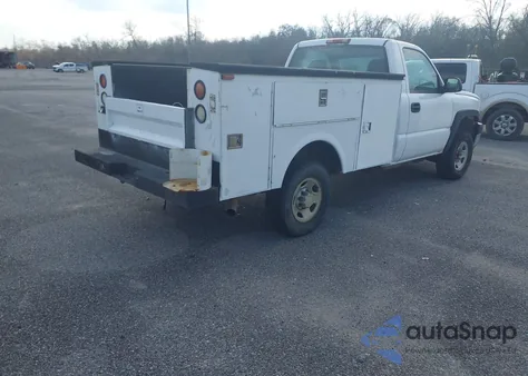 2006 Chevrolet Silverado 2500Hd Work Truck from USA, damaged, VIN 1GBHC24U16E229712